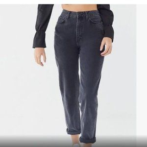 BDG MOM Jeans Washed Black